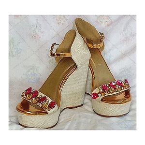 Maker's Jeweled Wedges in Gold, Pink, and Tan